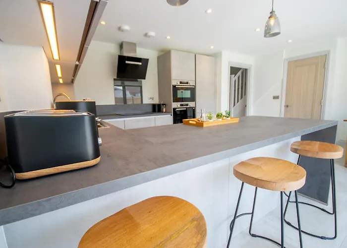 Princes Close - Spacious Modern Luxury Home